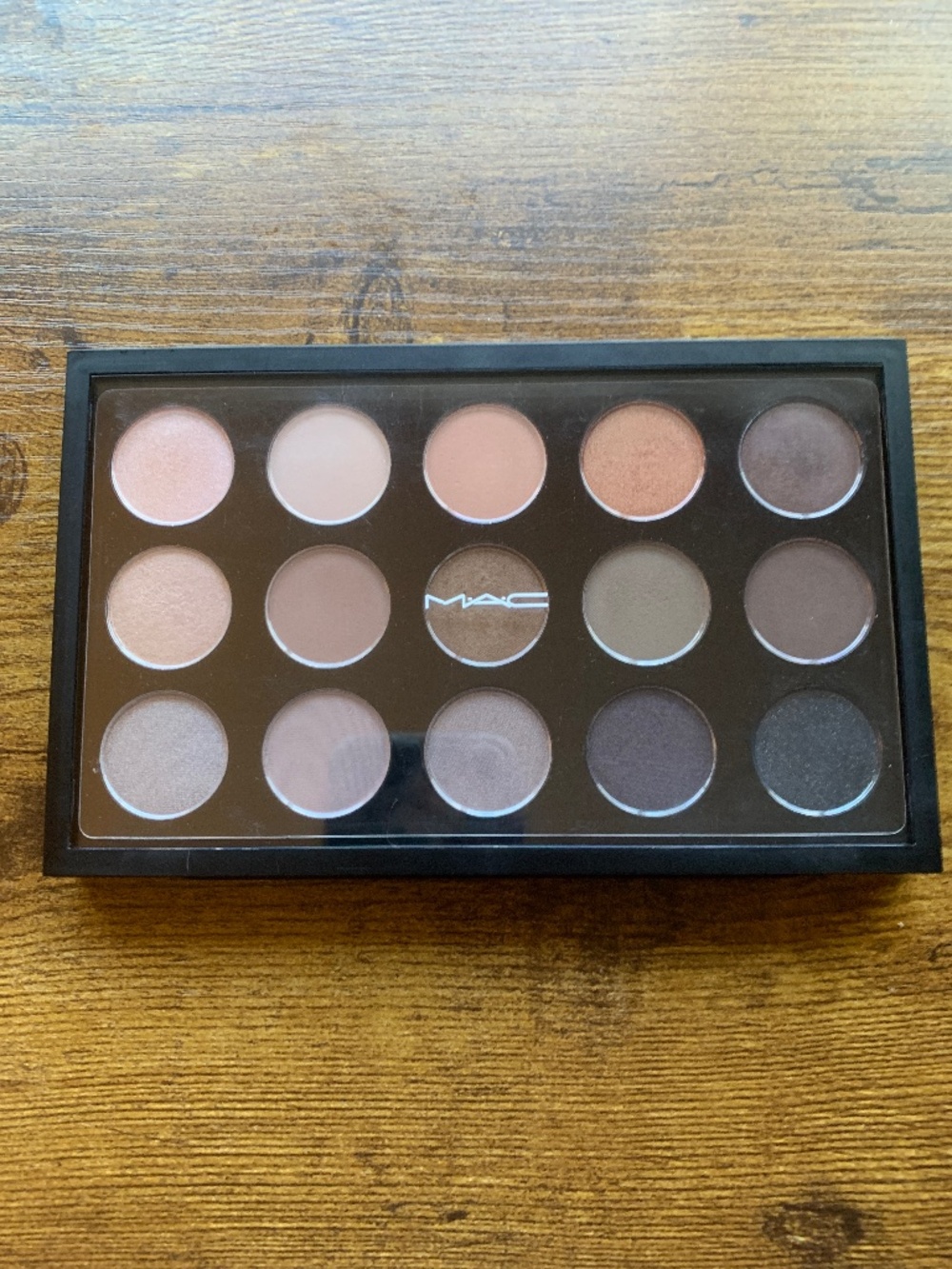 MAC eyeshadow palette